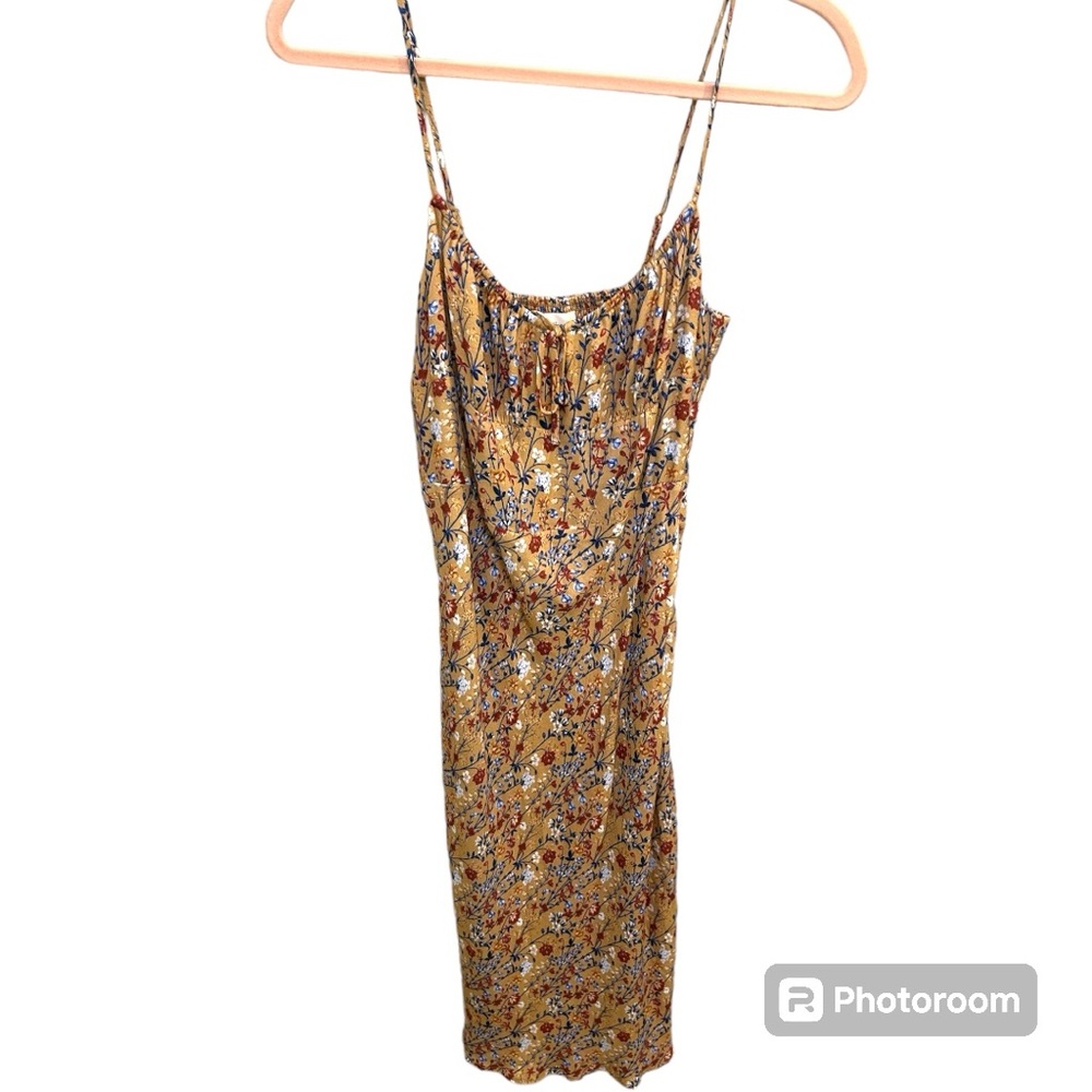 Aritzia Wilfred Bellow Midi Dress Size 2 Floral EUC K0622